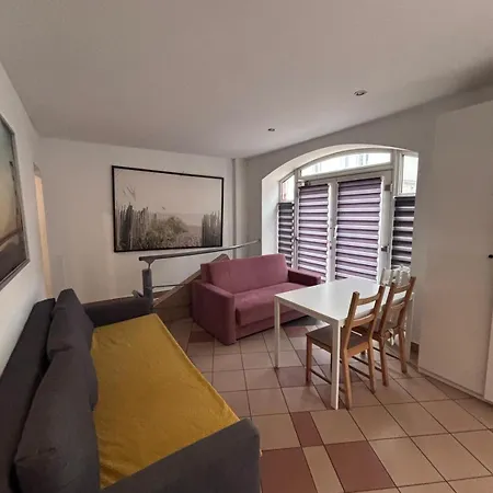 Loftline Spacious - Center I شقة